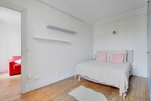 Tour Eiffel - Saint Dominique - Invalides