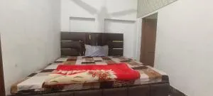 The Leela dhaam seva sadhan - Gokul