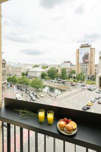 Superb River Views 2BR Flat - Top Location