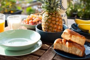 Zeus2 Beach Front Apartment, 3BR