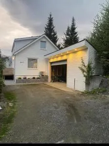 et fint og stort enebolig sentralt i voss! - 沃斯