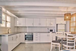 Villa Erato Periyali