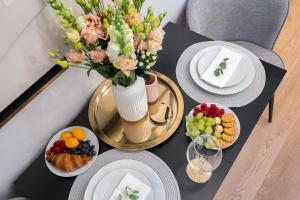 Luxurious 2BR Apartment - City Center