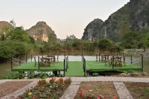 Ninh Hoa Retreat - Nguyên Ngoại