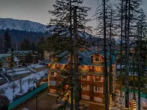 Hotel Pine Spring Gulmarg - Гульмарг