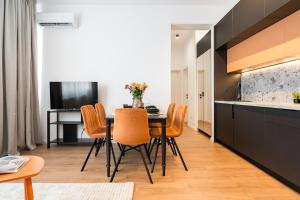 Stunning Views 2BR Flat - Top Location - Terrace