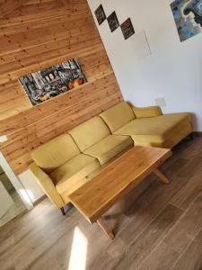 Itai's Corner - Raqlīyah