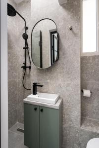 Superb 2BR Flat - Top Location - 2 Baths