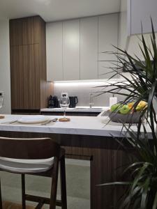 Skyline Apartments Free Parking