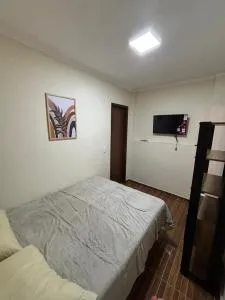 Pequena casa aconchegante - 米格尔-佩雷拉