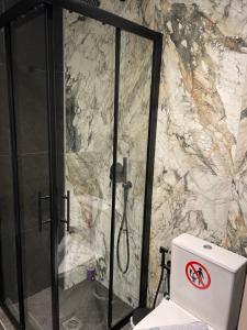 Ladadika X-Retrite Suites