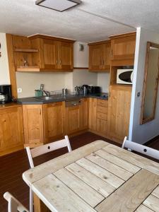 Appartements Appartement 6 pers proche des pistes : photos des chambres