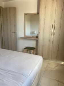 Seaside Two Bedroom Deluxe Flat in Tourist Area