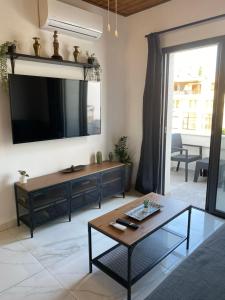 Seaside Two Bedroom Deluxe Flat in Tourist Area