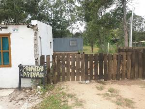 Casa Contenedor amoblado de 2 dormitorios El Tesoro