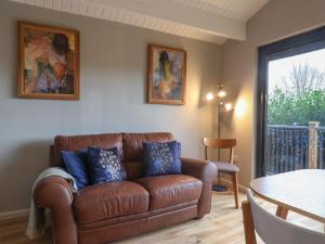 Sir George Baker Cabin