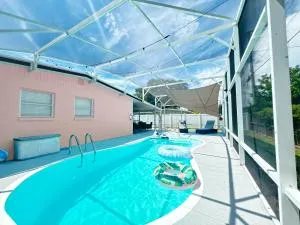 Heated Pool, Lush Breezeway, Bikes, BBQ, Near Beach - كوكوا