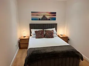 Lux Modern Apartment in Nuneaton - 纽尼顿