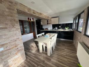 Apartament 3 camere premium Odaile