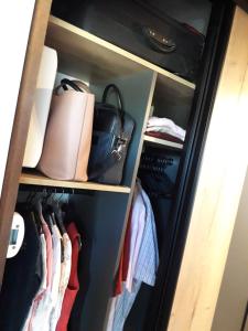 Appartements Studio La Charentaise - Logement de vacances 2 personnes vue mer : photos des chambres