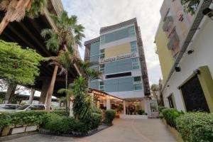 Klassique Sukhumvit Hotel