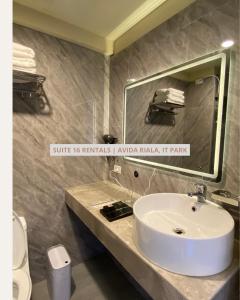Cozy Studio Suite in IT Park near Ayala Mall