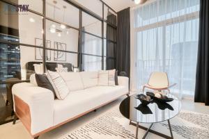 Urban 2 Bedroom Apt Dubai Hills