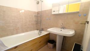 Résidence Les Anémones - Agréable T2 en duplex avec balcon 4 personnes MAE-6861