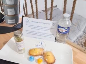 Nid Urbain - Proche Tribunal - Centre - wifi - TV