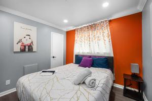 Chic 2BR Haven in Midtown - Prime Location