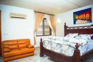 The Royal Residence - Legon