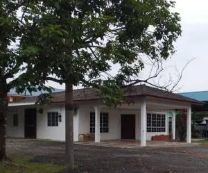 D'Kota Homestay MSLIM ONLY Kempas - Selong Village