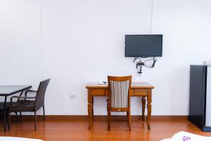 Baan Suan Khun Ta and Golf Resort