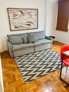 Leblon – Recém-reformado com vista Mar.