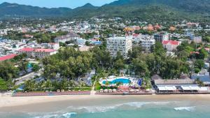 Palace Long Hai Resort