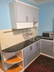 Silom room 40 sqm with 2 Queen beds for 4 persons