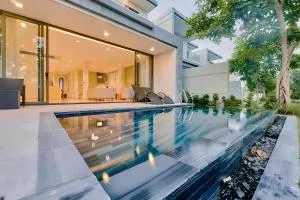 "BRG GOLF CLUB" - Danang Private Pool Villa 3 Bedrooms #1 - Tân An