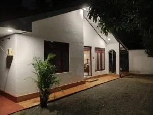 Navo Villa - Rathgama