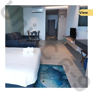 Take 3 Roxy Sematan Beach Apartment " Enjoy - Rest - Relax "