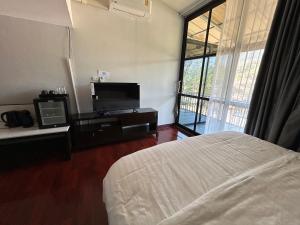 ภูกระทิง เขาค้อ by Gustavia