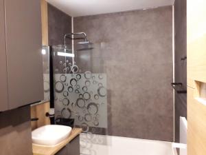 Appartements Studio La Charentaise - Logement de vacances 2 personnes vue mer : photos des chambres