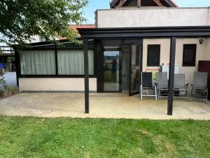 Ecrin Vert Studio indépendant - 阿特