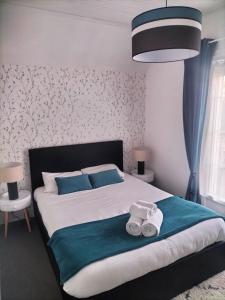 Maison à 50 M de la plage sous les pins