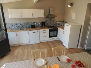 Maisons de vacances Jolie maison 3 etoiles entierement renovee : photos des chambres