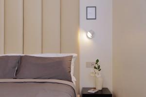 Home Sweet Rome Lucina