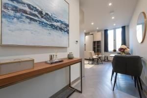 City Escape - Stylish Studio in Central Reading - CHRL F16