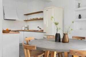 Serenity Sunset Villa, Glinado Naxos, by NaxosVibe