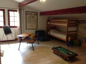 Maisons de vacances La Landaise propriete familiale, piscine chauffee : photos des chambres