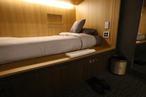 1 người trong phòng Tập Thể 8 giường (Nữ) (8-Bed Dormitory -- Female Only)