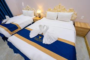 Phòng Đôi Loại Sang (Deluxe Double Room)